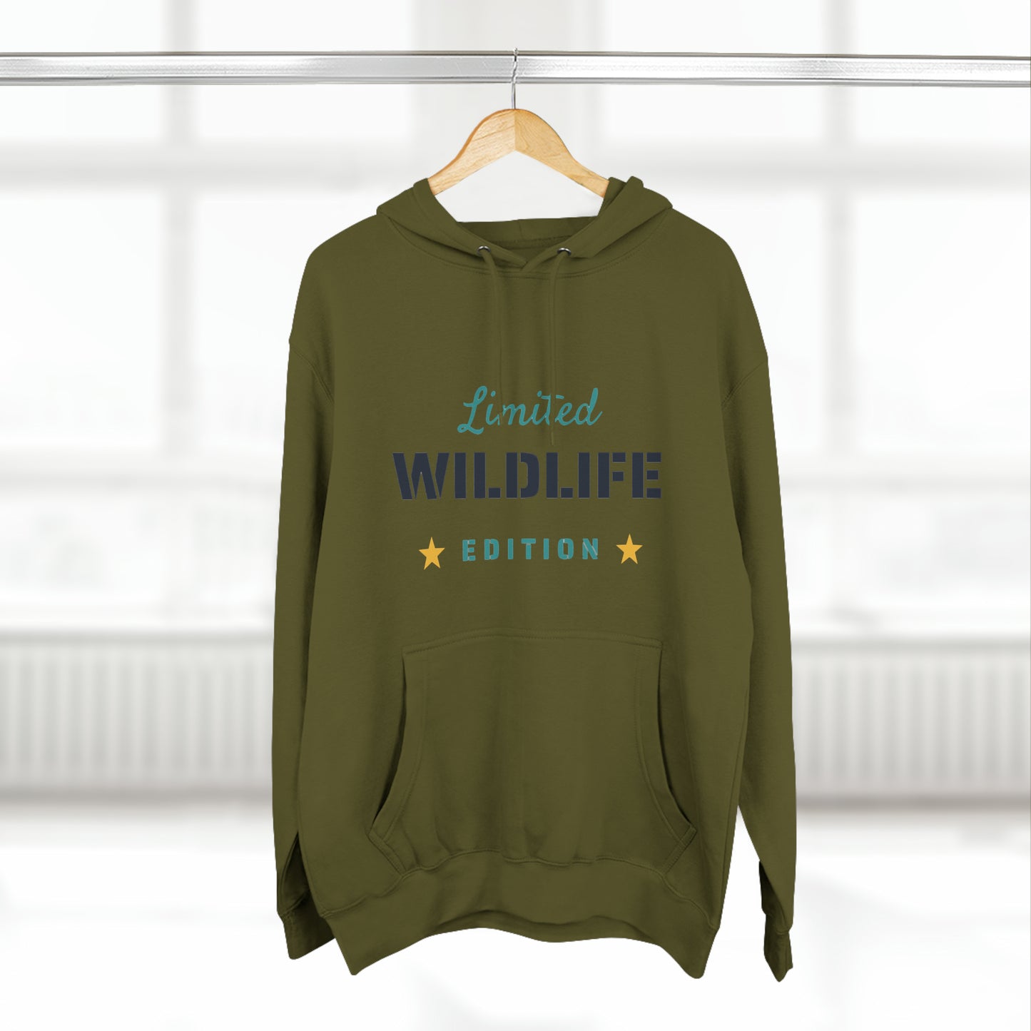 Serpent (wildlife)  Premium Pullover Hoodie