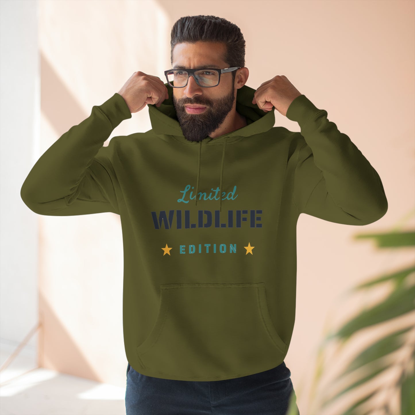 Serpent (wildlife)  Premium Pullover Hoodie